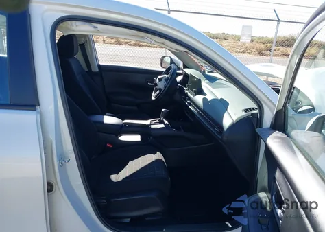 2024 Honda Hr-V Awd Lx from USA, damaged, VIN 3CZRZ2H37RM750877